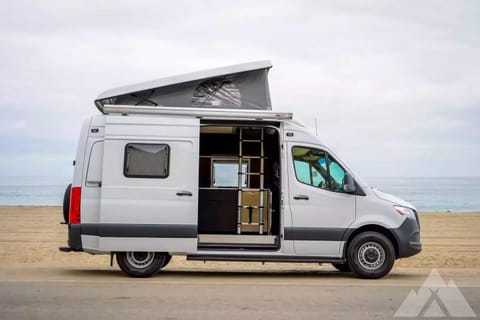 SPRINTER CLASS B - TEXINO SWITCHBACK Camper in Harbor City