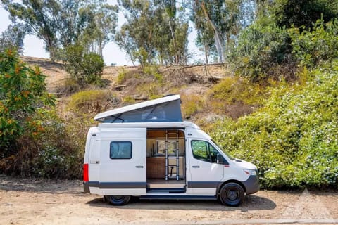 SPRINTER CLASS B - TEXINO SWITCHBACK Campervan in Harbor City