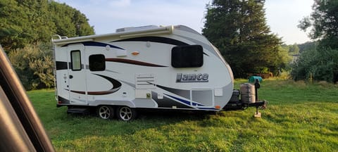 AR's 2016 Lance 1685 16ft Towable trailer in Foxborough