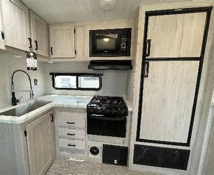 2021 Forest River RV East 2 West 31KBH Towable trailer in Lake Conroe