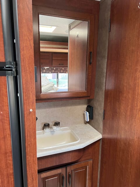 Lovely family friendly RV in Los Angeles Veicolo da guidare in Hollywood