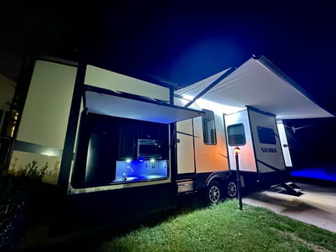 2019 Forest River RV Sierra 38FKOK Towable trailer in Spartanburg