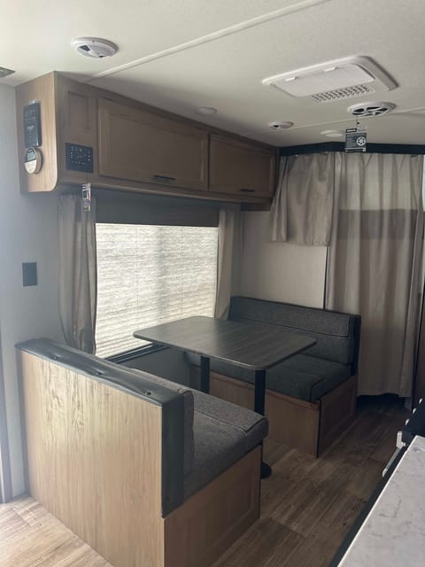 2023 Forest River RV Grey Wolf 22MKSE Remorque tractable in Manassas