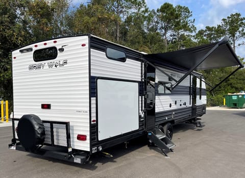 2024 Grey Wolf 29TE VIN (2352) Winter Haven Towable trailer in Winter Haven