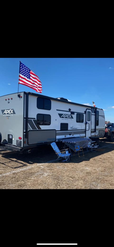 Home away from Home Towable trailer in Leesburg