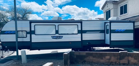 Mini House on wheels! 2021 Salem Forest River Rimorchio trainabile in Sun City Grand