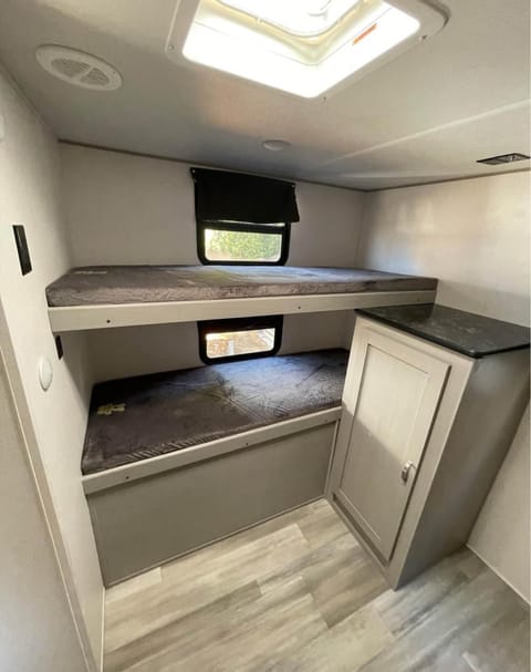 2021 Forest River RV Tracer 31BHD Towable trailer in Santa Maria