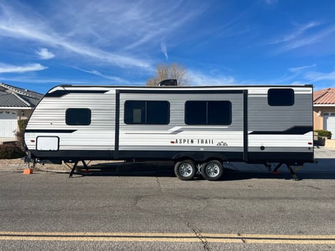 2021 Dutchmen RV Aspen Trail 2810BHSWE Towable trailer in Apple Valley