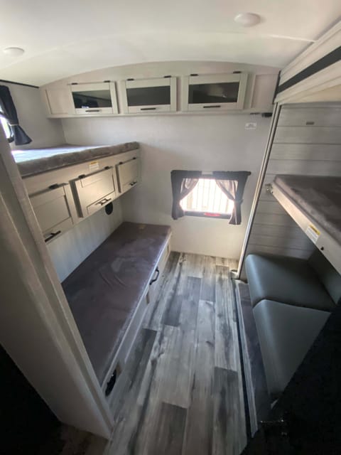 Bunk house two separate rooms and bathrooms Towable trailer in Surprise