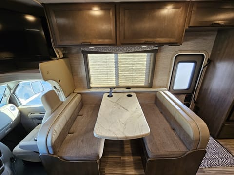 2021 Thor Motor Coach Freedom Elite 30FE Drivable vehicle in Rockwall