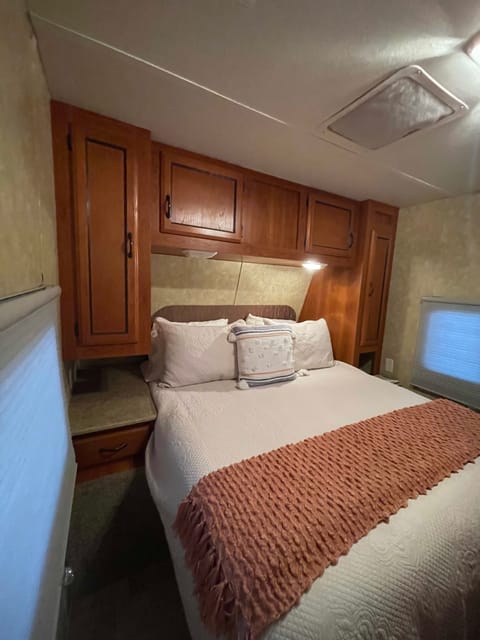2010 Coachmen RV Catalina 32BHDS Tráiler remolcable in Perry