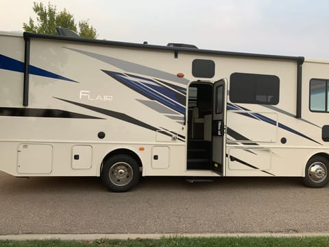 Denver Family RV Drivable vehicle in Erie