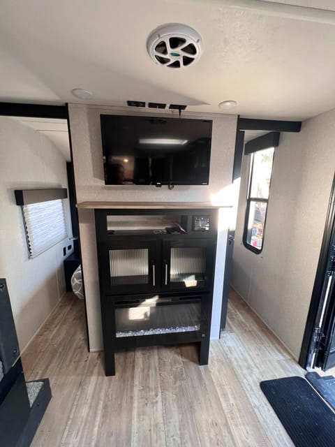 2022 Forest River Grey Wolf BUNKHOUSE 23DBH Towable trailer in Yucca Valley