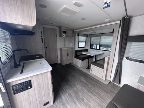 2022 Cruiser Shadow Cruiser 193MBS Remorque tractable in Goodyear