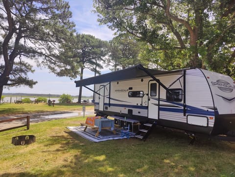 2023 Keystone Springdale "Ole Bessie" Towable trailer in Exmore