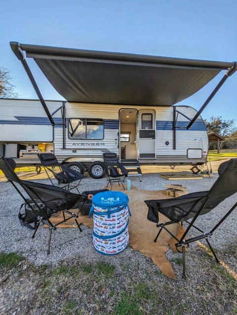 “Texan Trails Retreat” 2023 Prime Time Avenger Towable trailer in Leander