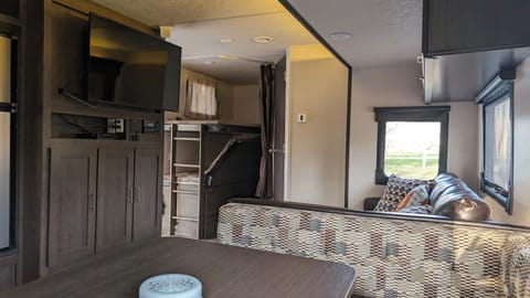 Family camping in style! Towable trailer in Waterloo