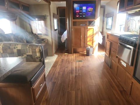 Rv Rentals Way Of Life's GET AWAY! SLEEPS 10  W1 Towable trailer in Hemet