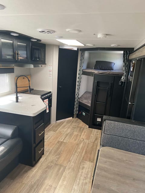 2021 Forest River RV Cherokee Grey Wolf 26BRB Towable trailer in Lakeville