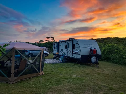 Commack Camper Towable trailer in Old Saybrook