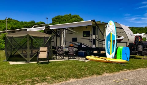 Commack Camper Towable trailer in Old Saybrook