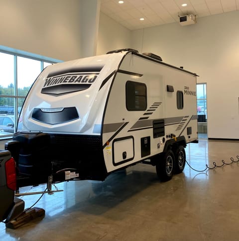 2021 Winnebago Micro Mini 1708FB Towable trailer in Marysville