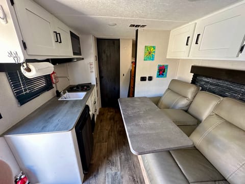 2021 Keystone RV Hideout Single Axle 175BH Towable trailer in Anthem