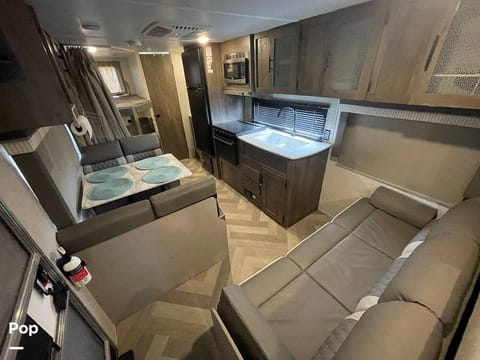 2021 Forest River RV Wildwood X-Lite 261BHXL Towable trailer in North Canton