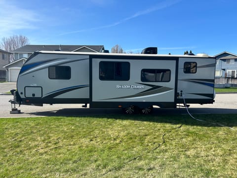 Beautiful 2020 Shadow Cruise travel trailer! Towable trailer in Spokane Valley