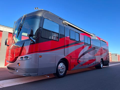 Coachmen RV Sportscoach Elite 402TS (AZ) Drivable vehicle in Yuma