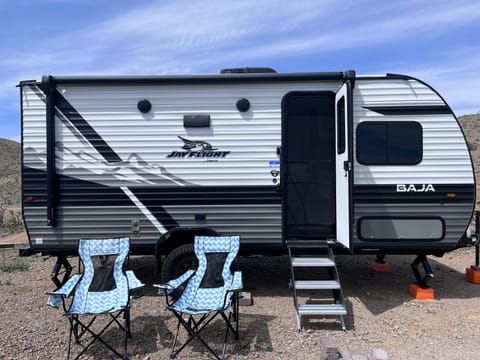 AirBnB on wheels Towable trailer in Casas Adobes