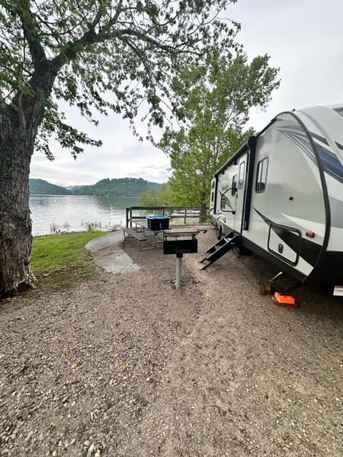 Perfect Family Friendly Rental Towable trailer in Lake Cumberland