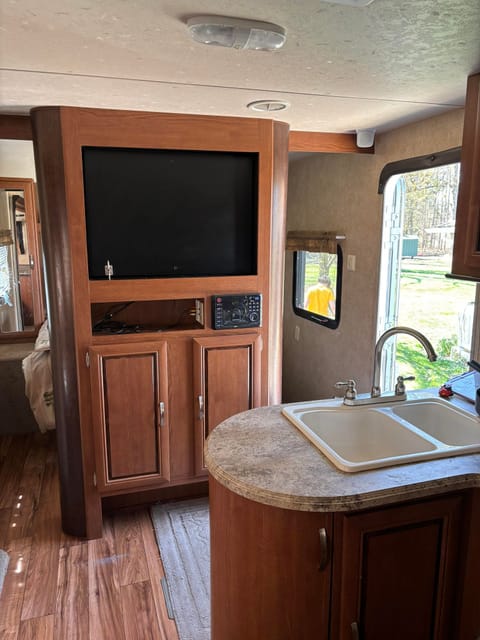 2015 Forest River Salem Towable trailer in Manistee