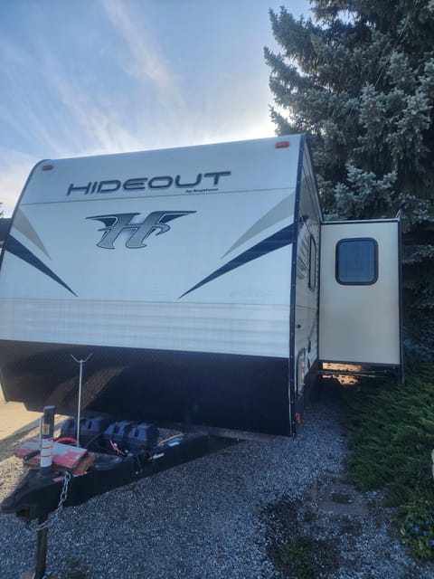 S and N 2020 hideout by keystone Towable trailer in Spokane Valley