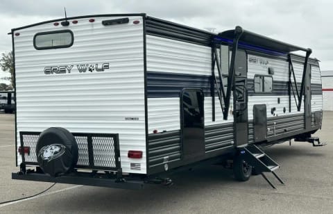 2024 Grey Wolf 29NM VIN (9917) Towable trailer in Doctor Phillips