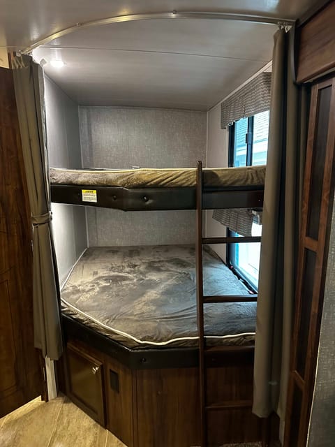 2018 Heartland Wilderness Towable trailer in Auburn