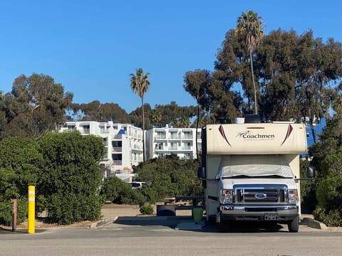 2018 Coachmen RV Freelander 22QB Ford 350 Drivable vehicle in Costa Mesa