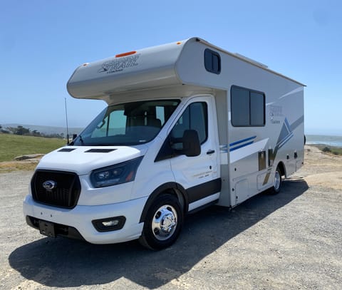 Meet Calvin! Easy Driving, Family Friendly, Solar! Drivable vehicle in Petaluma