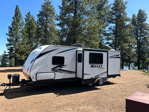 2021 Keystone RV Bullet 243BHSWE Towable trailer in Truckee