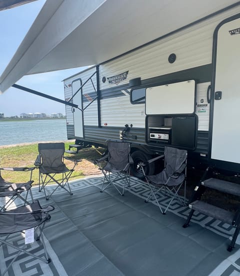 Salty Oak Adventures Towable trailer in Ocean Isle Beach