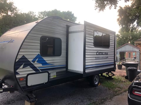 2022 Coachmen RV Catalina Summit Series 7 184BHS Towable trailer in Beaumont