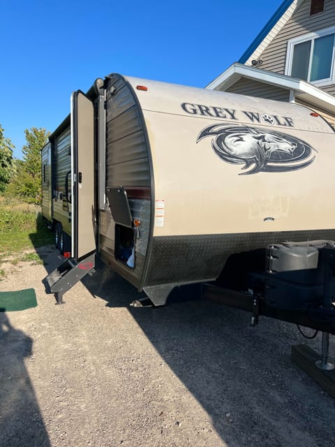 Archie's Toy Hauler Pet Friendly Oasis Towable trailer in Bear Creek