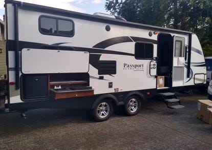 2016 Keystone RV Passport 2400BHWE Grand Touring Remorque tractable in Wilsonville