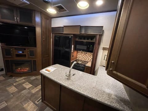 Turner Family Abode on Wheels - Pet Friendly! Towable trailer in Casper