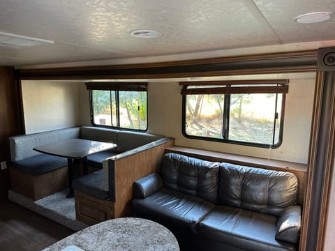 2018 Forest River Salem Cruise Lite Towable trailer in Atascadero