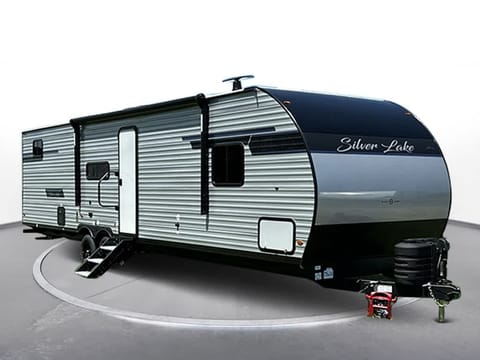 2025 Silver Lake 3250QB -King Master + 2ND Bedroom Towable trailer in Town N Country