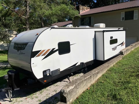 2023 Forest River RV Wildwood 27RE Remorque tractable in Parkersburg