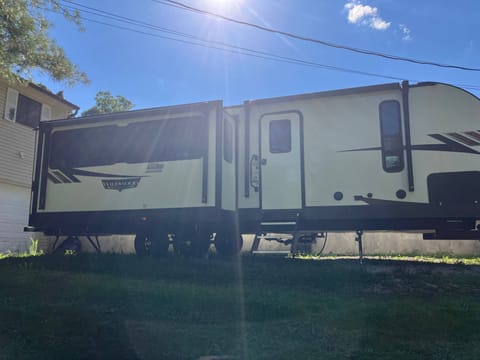 2023 Forest River RV Wildwood 27RE Remorque tractable in Parkersburg