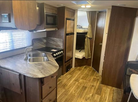 The Great Escape - 2021 Northwood Nash 24B Towable trailer in Draper