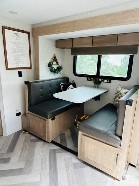 Off- Grid Getaway!! With Full Size Bunks!! Towable trailer in Arvada